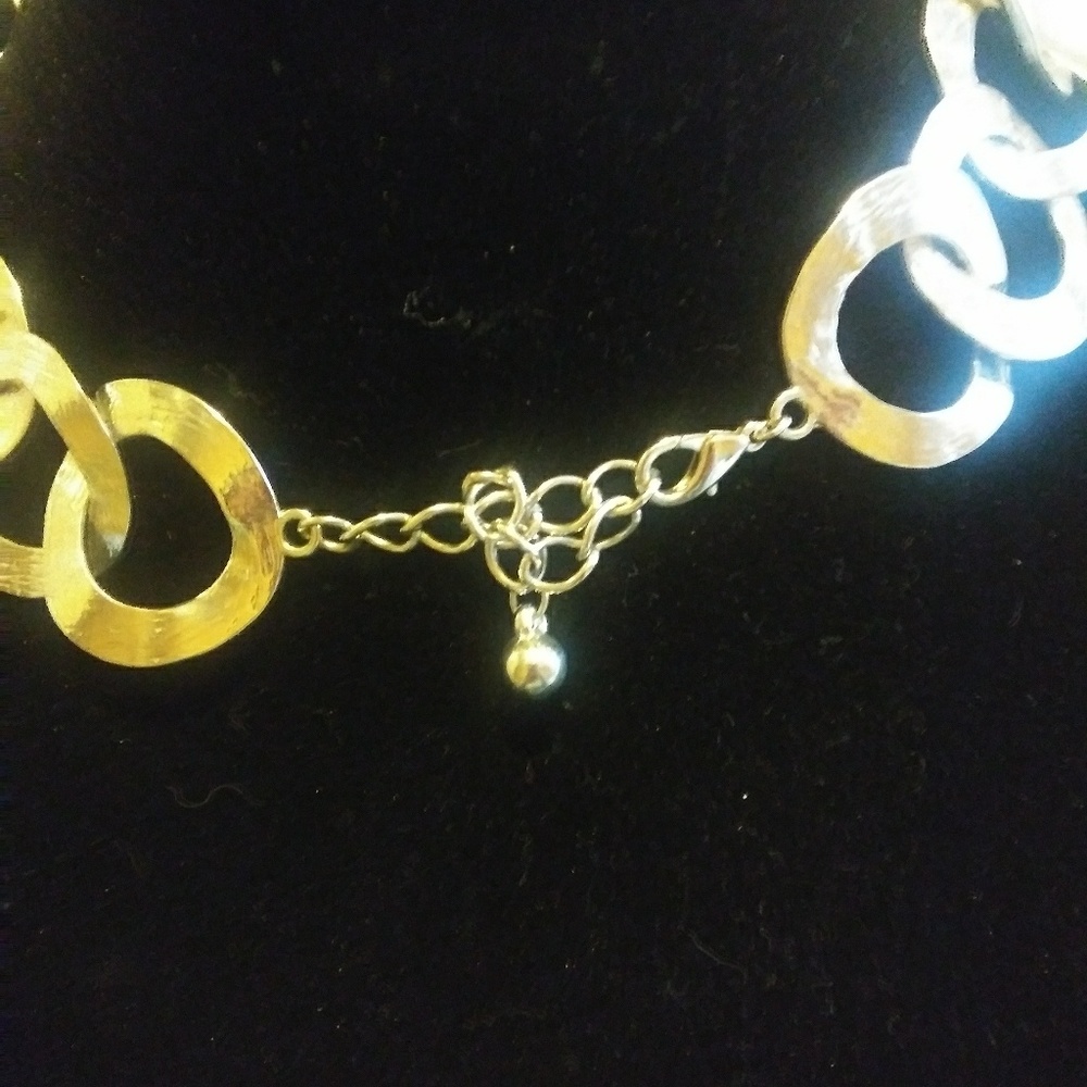 Necklace - Picture 3 of 3
